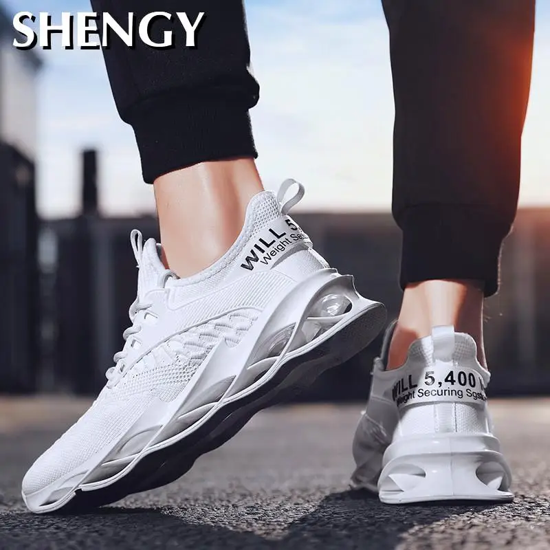 Wild Sneakers Casual Men Shoes 2020 New Men's Shoes Sports Breathable Mesh Outdoor Flat Running Shoes For Men Recommended