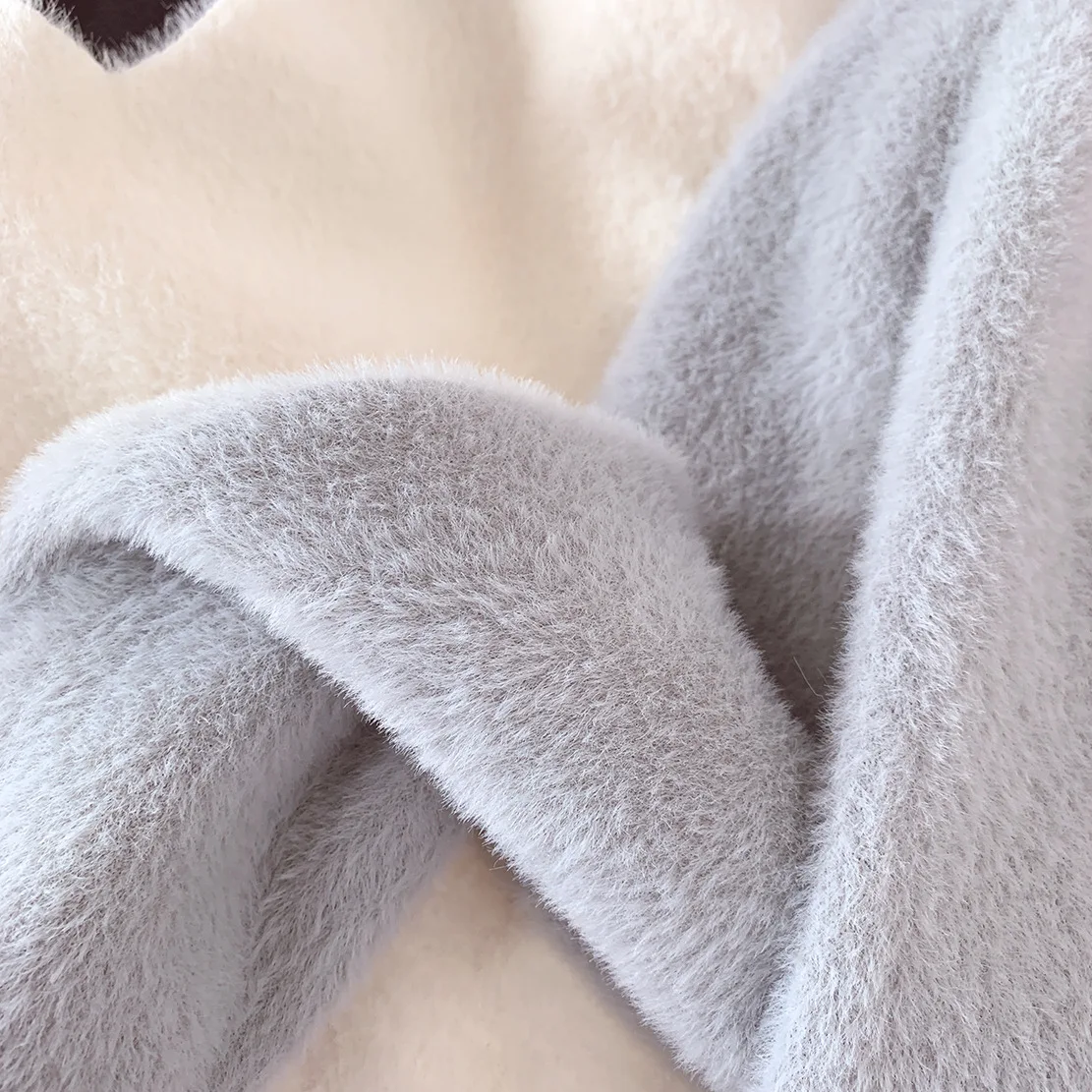 

Women Sweater Pullover Faux Fur Long-Sleeve Knit Sweater Women's Pullover Stitching Korea Casual Sweater Women Autumn and Winter