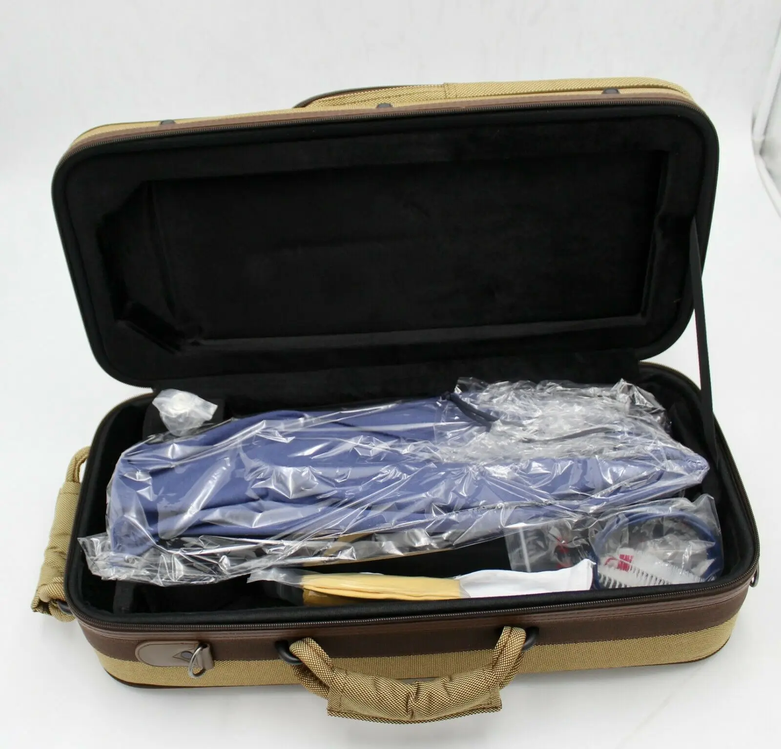 Kopen Fabriek Aangepaste Handelsmerk Bach Muziek B Platte Bb Sleutel Volledige Verzilverd Trompet Vergulde Heavy Toetsen