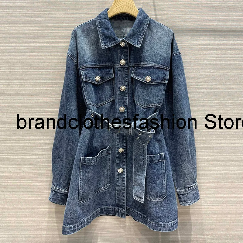 

Женская длинная джинсовая куртка, синяя Модная Джинсовая куртка в стиле сафари с лацканами, поясом и четырьмя карманами, на пуговицах с жемч...