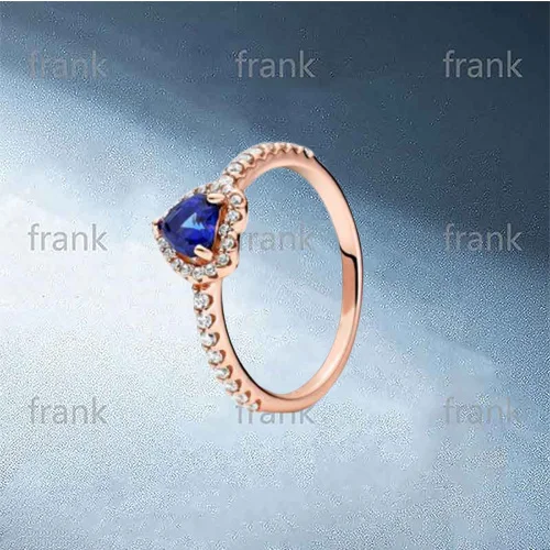 

188421C01 Rose Sparkling Heart Ring