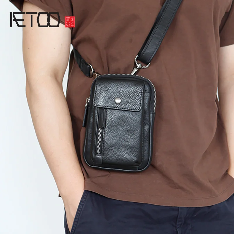 

AETOO Men's leather mobile phone bag, suede leather casual shoulder bag, simple and compact messenger bag