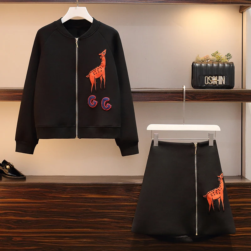 Женский спортивный костюм с вышивкой комплект из двух предметов: кофта оленем и