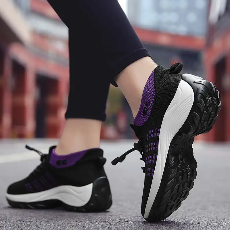 

Women's Running Shoes 32-45 Sports Sock Boot Anti-Skid Soled Women's Sneakers For Gym Plateform Basket Sport Home Tennis Print