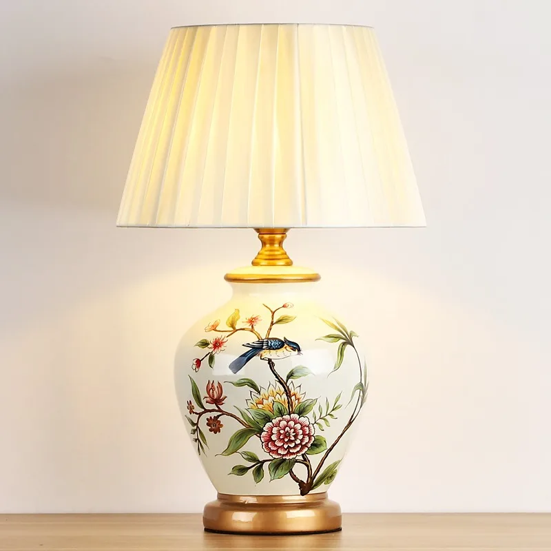 

Hotel Living Room Ceramic Table Lamp Villa Bedroom Study Bedside Lamp New Chinese American Flower and Bird Wholesale Model Room