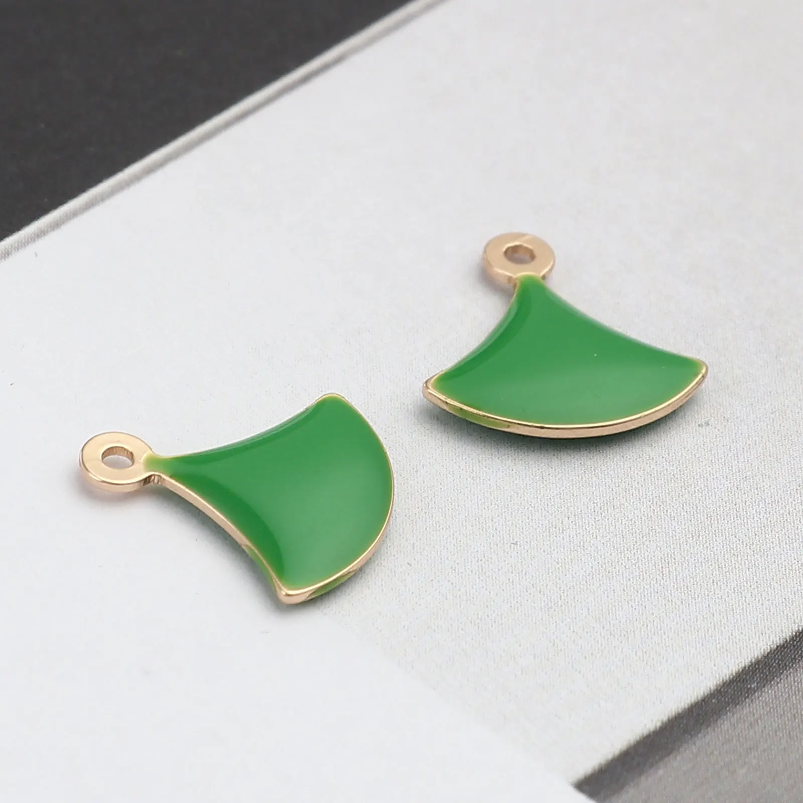 

10PCs Hot Copper Enamelled Sequins Charms For Jewelry Making Colorful Fan Style Geometric Pendant Necklace DIY Findings 14x13mm