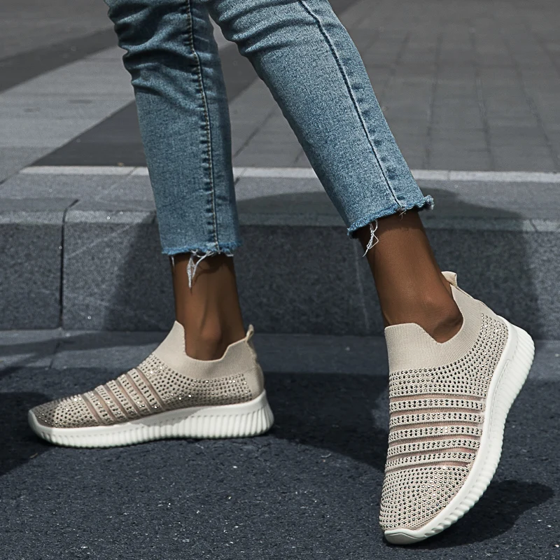 Женская обувь без шнуровки Легкие дышащие кроссовки из сетчатого материала