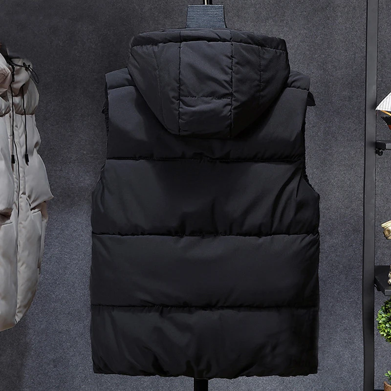 Жилет женский Камуфляжный с капюшоном батальных размеров 7XL | Мужская одежда