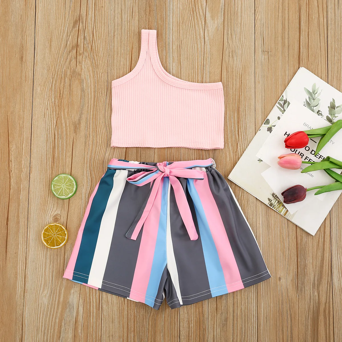

Girl’s Summer Two Piece Set Fashion Solid Color One-shoulder Suspender Tops and Stripe Short Pants