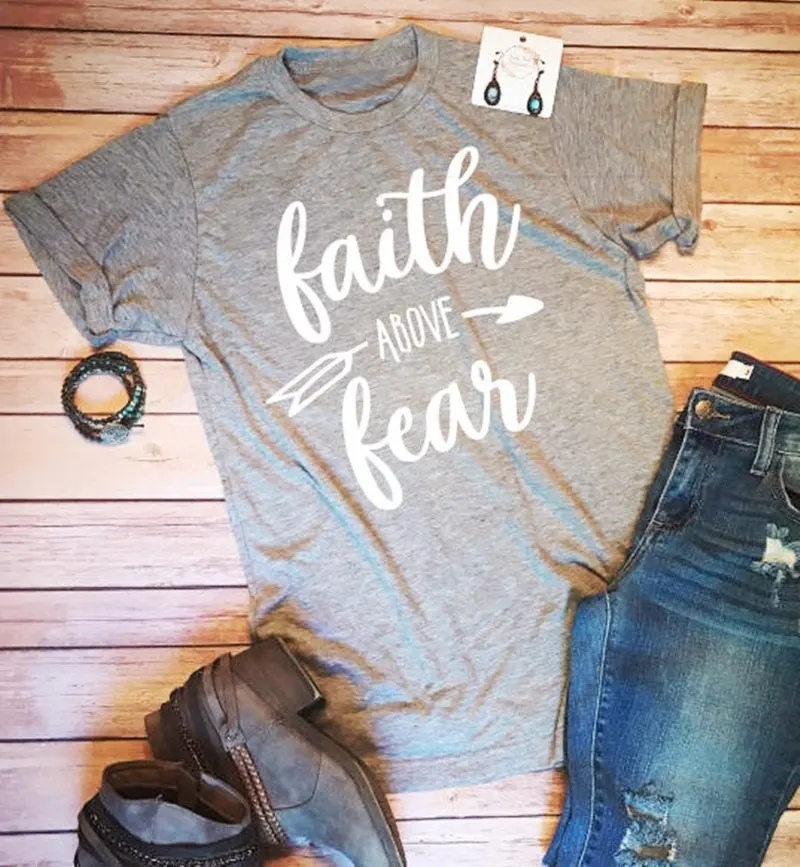 

Women Faith Above Fear Slogan Aesthetic Gray Graphics Funny Casual Letter Summer Floral Top Tee Cotton T-Shirt