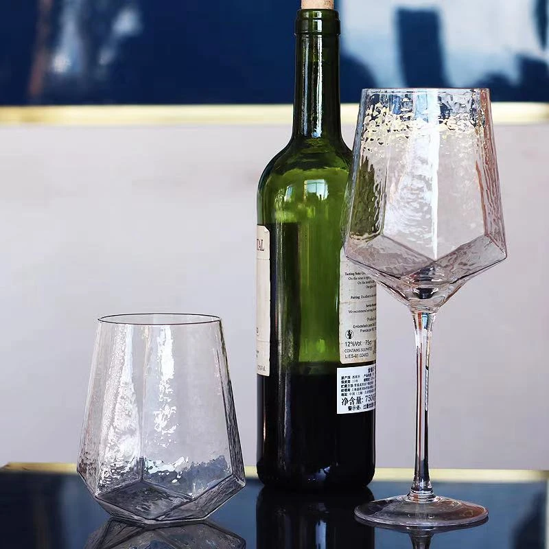 

2PCS/LOT Creative black glass wine glass blind tasting cup with craft hand-painted wine champagne goblet