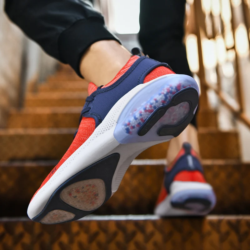 

New Summer MAX Air Cushion ShoesBlack Technology Breathable Running Shoes Shock Absorption Non-slip Leisure Sports Running Shoes