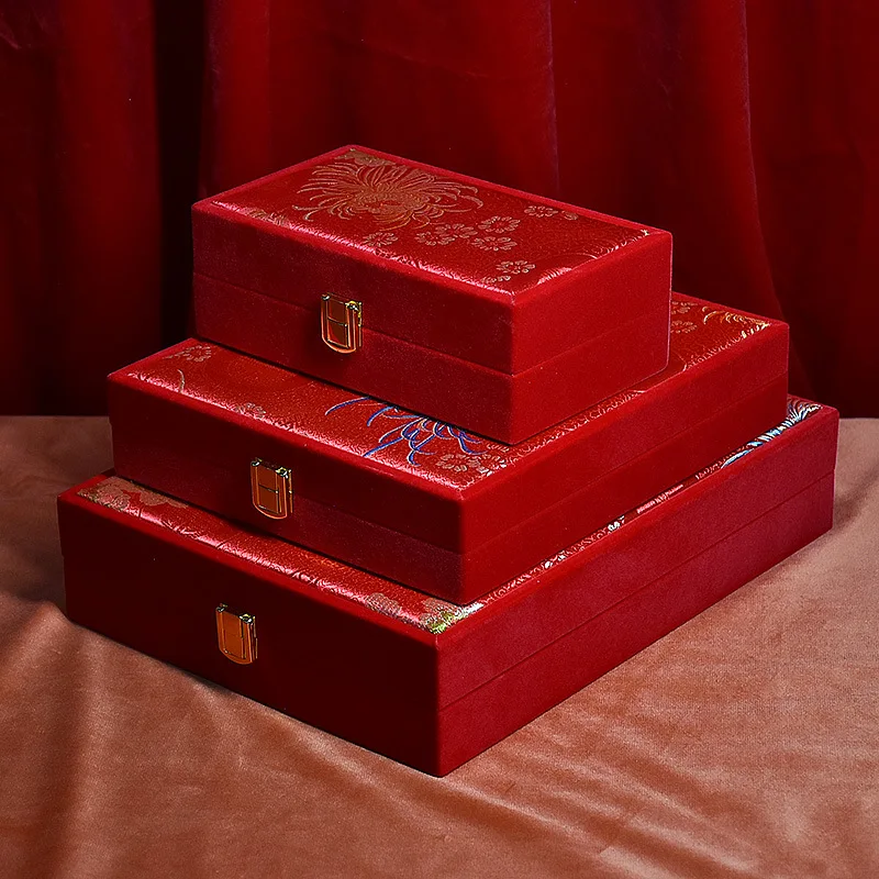 Gold jewelry box, red velvet dragon and phoenix bracelet, four-piece suit box, wedding dowry gift box, three gold boxes