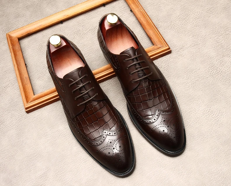 

Black Coffee Business Shoes Men Oxford Leather Brogues Lace Up Formal Shoes Genuine Leather Wedding Office Men Luxury Dress Shoe