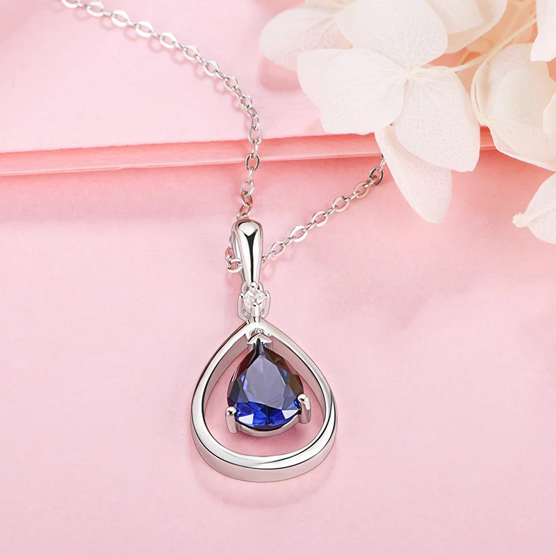 Подвески женские из серебра 2 05 карат с голубым сапфиром |