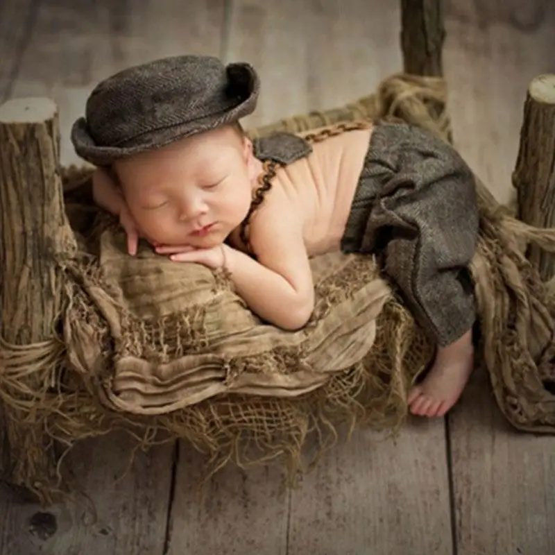 

Newborn Baby Boys Hat Bib Pants Set Little Gentleman Costume Photography Props Q1FE