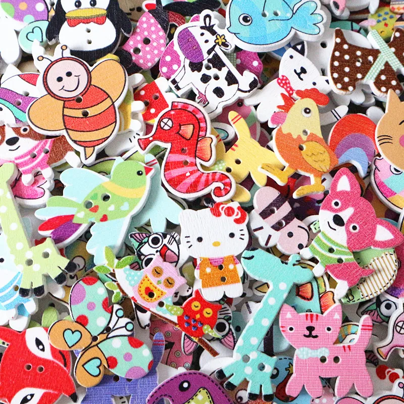 50 шт./лот смешанные с рисунками зверей из мультфильмов 2 отверстия деревянные