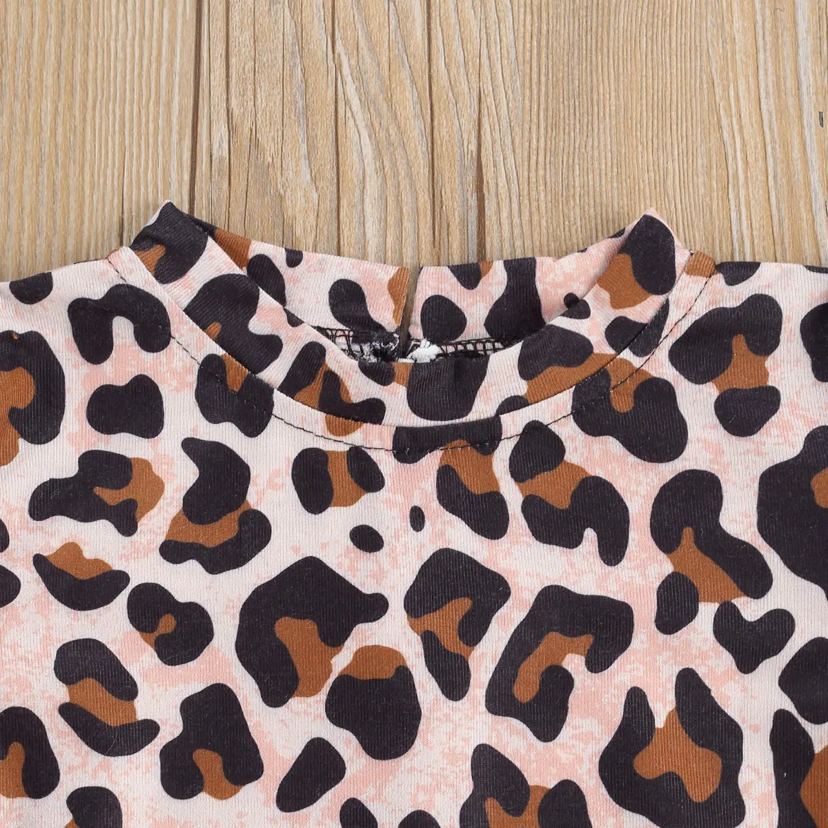 Ropa de leopardo para ni&ntilde;os y ni&ntilde;as, jersey de manga larga, camisetas, Tops, faldas con lazo de encaje de perlas, conjuntos de 2 uds. 2021-2