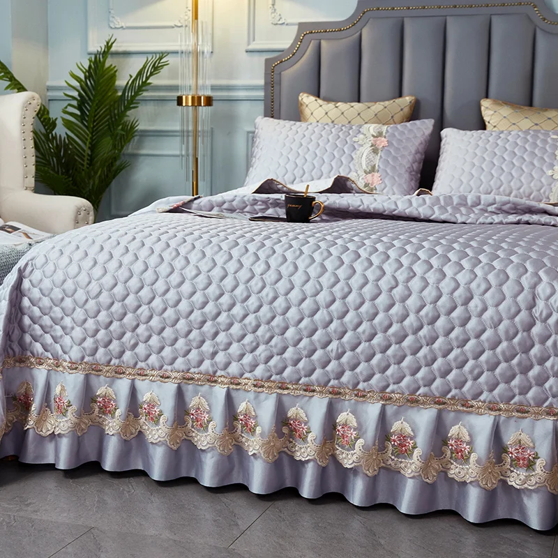 Серое розовое зеленое дышащее стеганое покрывало с кружевным принтом на кровать