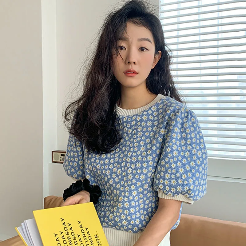 

Summer Clothes For Women 2021 O-Neck Knitted Kawaii Tee Flowers Shirt Y2k Loose Casual Korean Chic Tops Sweet Student T-Shirts
