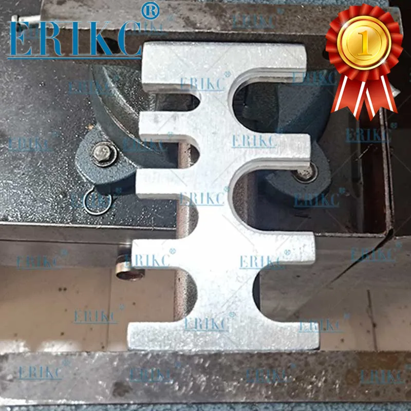 ERIKC Injector Clamping tool E1024132 Common Rail Injector Disassemble Dismounting Frame Tool for BOSCH DENSO DELPHI Injector