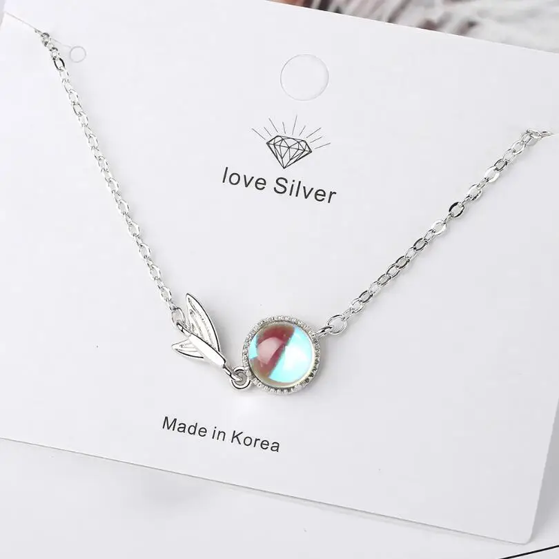 Женский браслет с лунным камнем и рыбьим хвостом | Украшения аксессуары