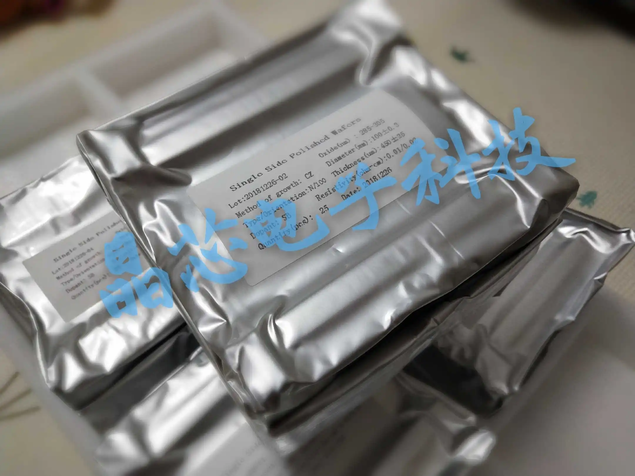 4 дюймовый кремниевый оксид SIO2 100 нм Вафля|Крышки с прорехами для проводов| |