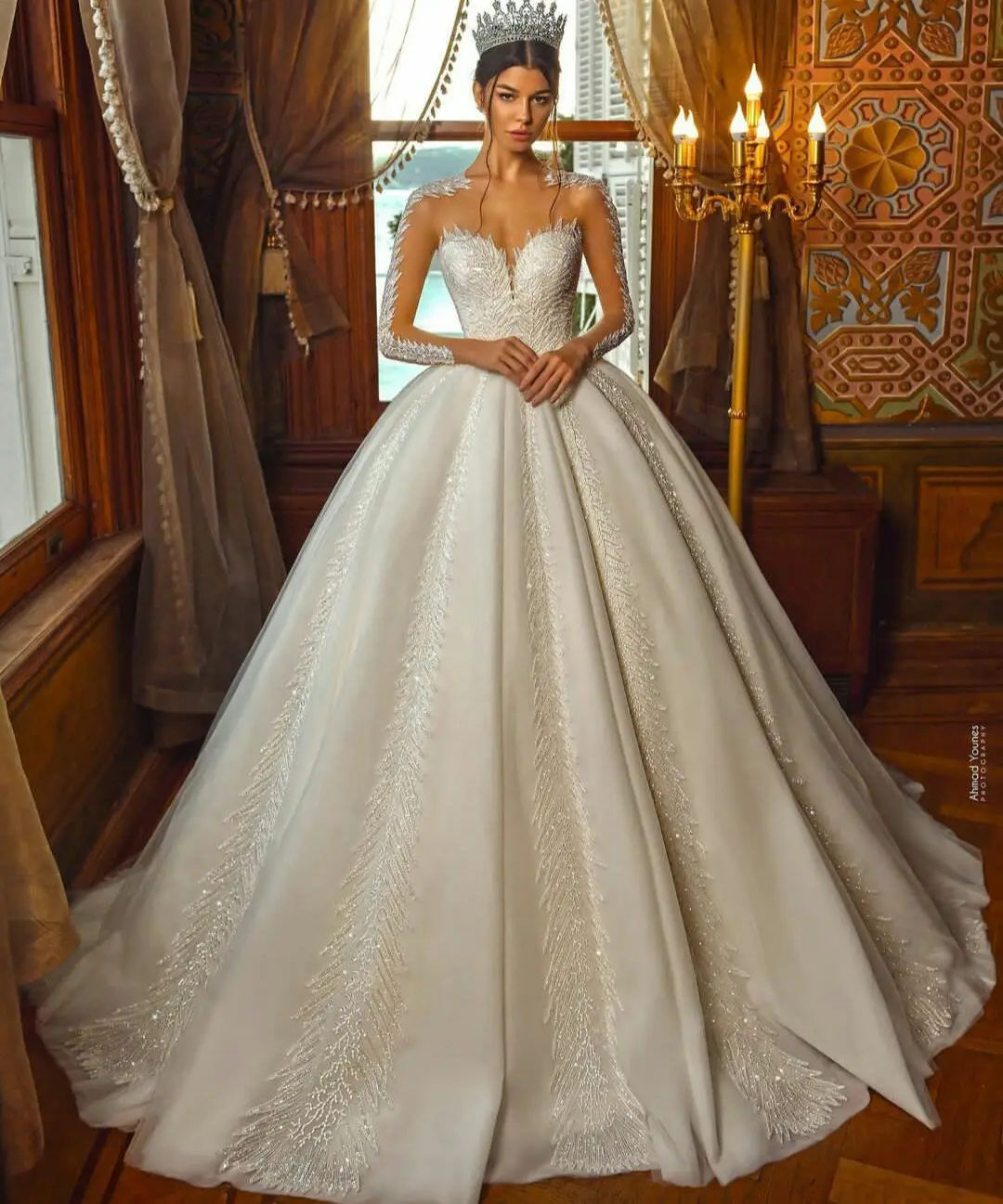 

Arabic Long Sleeve Wedding Dresses Jewel Neck Appliqued A Line Country Bridal Gowns Lace Up Custom Made Vestidos De Novia