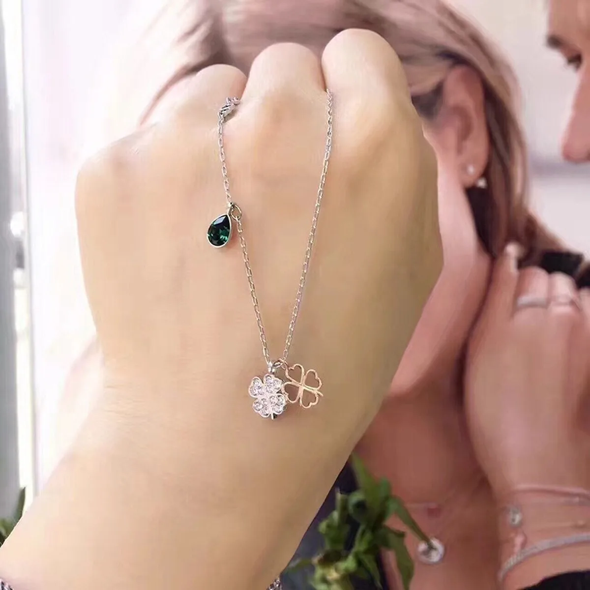 

ERIN High quality SWA double Lucky Clover Necklace