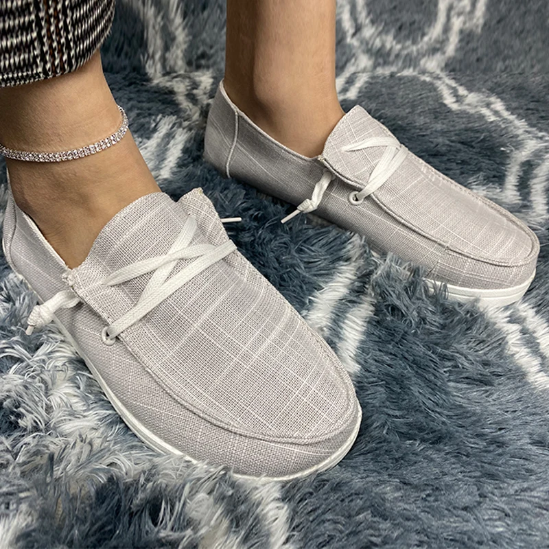 

2021 Women Sneakers Canvas Shoes Solid Leopard Breathable Casual Sneakers Woman Flats Spring Lace Up Round Toe Women Flat Shoes