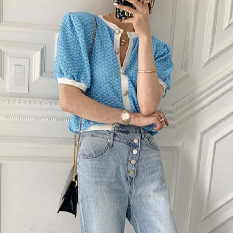 

Korejepo Women Jacquard Puff Sleeve Shirt 2021 Summer Korean Chic Retro O-neck Color Contrast Edging Single Breasted Loose Top
