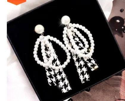 Модный высококлассный продукт со стразами и жемчугом обувь с украшением в виде