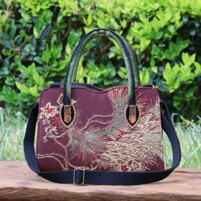 

Fashion national embroidery women shopping handbags!Nice animal embroidered lady Shoulder&crossbody bag Multi-use Canvas Carrier