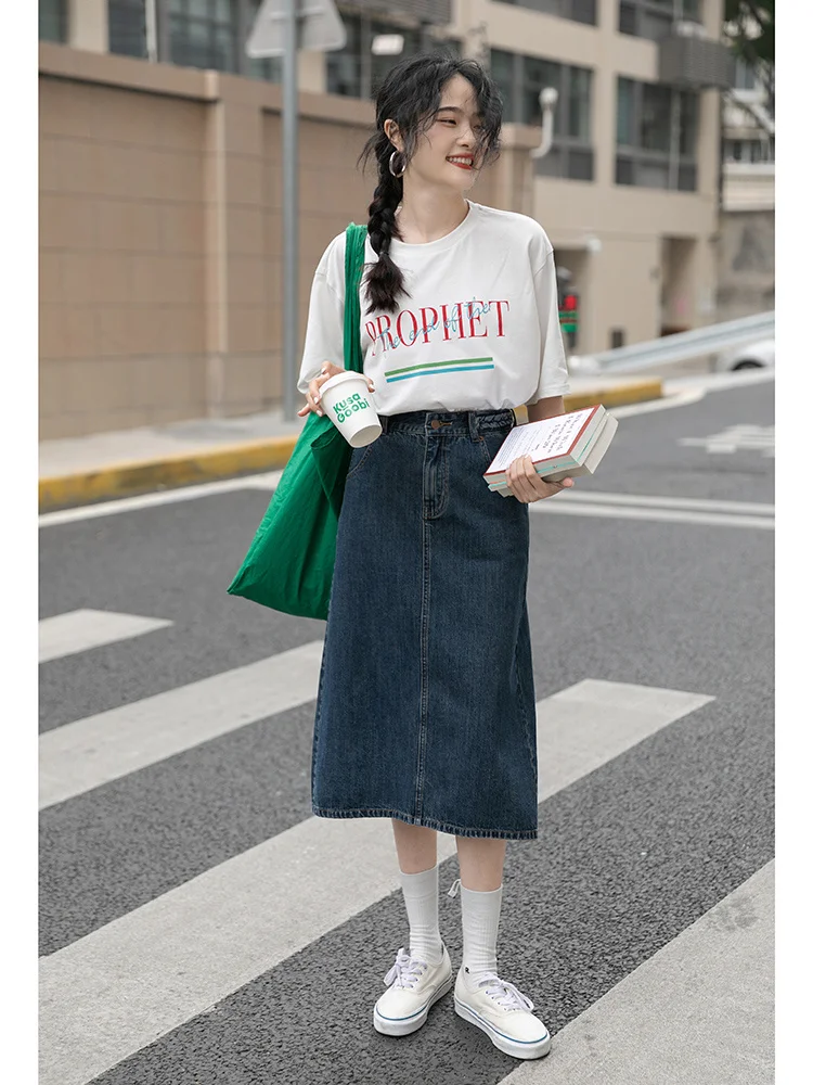 Женская джинсовая юбка летняя тонкая средней длины А-силуэта с высокой талией |