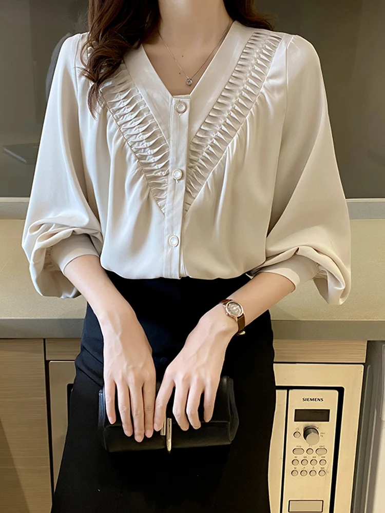 

New Long-sleeved Satin Blouse V-neck Buttons Splicing Plus Size Comfortable Fashion Tops Casual Chiffon Shirt 2021 Houthion