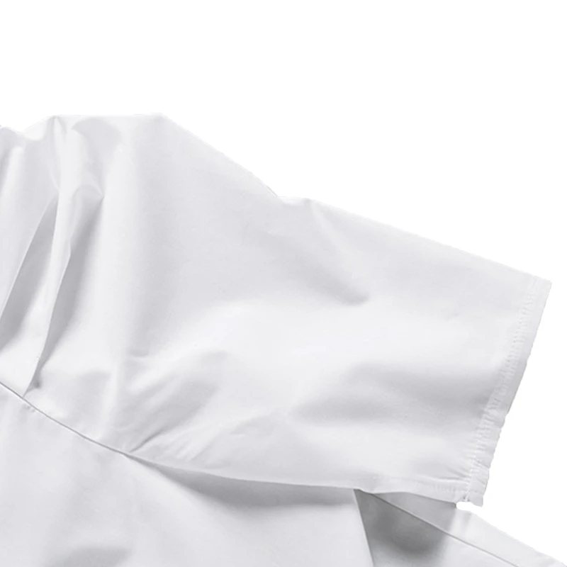

Shirts & Blouses