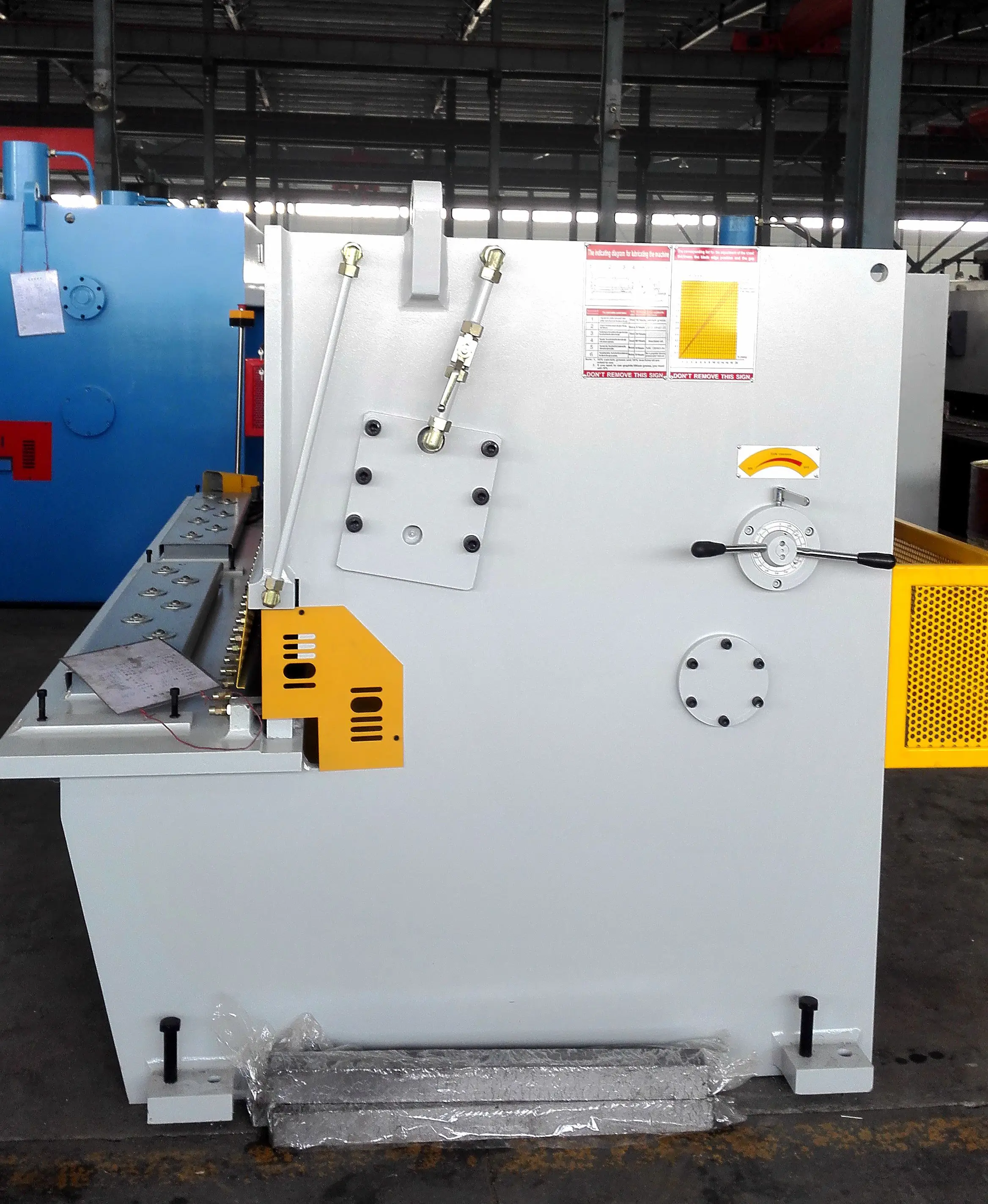 Горячая продажа QC12K cnc E21S система с гидравлическим Резаком машина для 8 мм