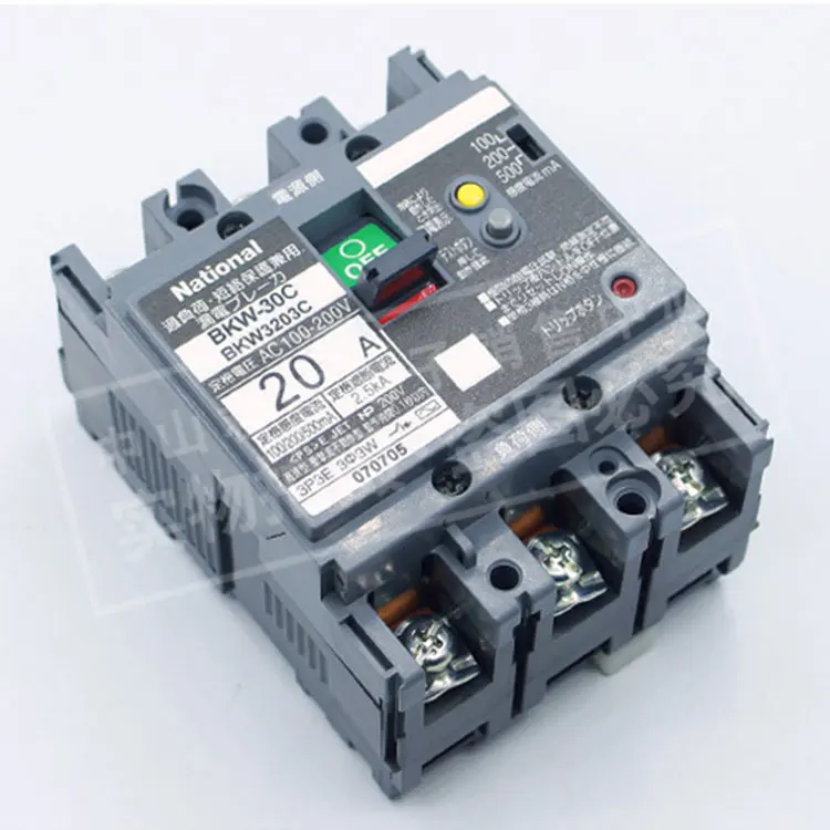 

earth leakage circuit breaker BKW-30C BKW3203C 3P 20A original authentic