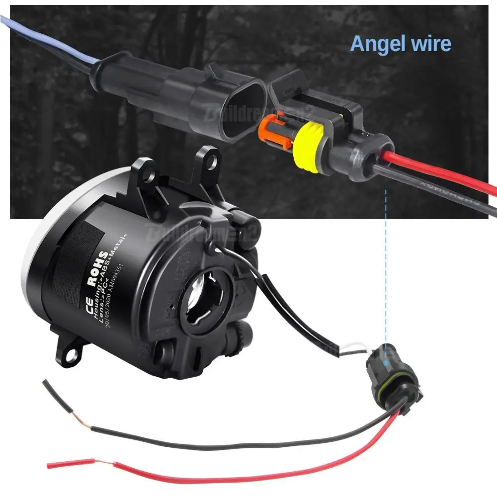 Сборка противотуманных фар Angel Eye для автомобиля Toyota Yaris 2006-2014 годов выпуска с передним бампером H11 и кольцом Halo Ring Daytime Running Lamp 12V включенным.