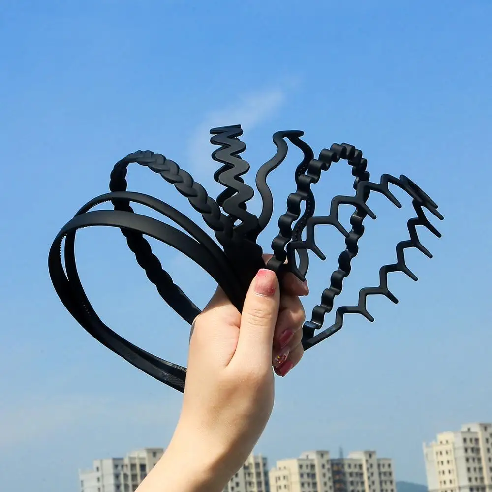 Ободок для волос однотонный с зубцами Женский модный аксессуар на голову 1 шт. |