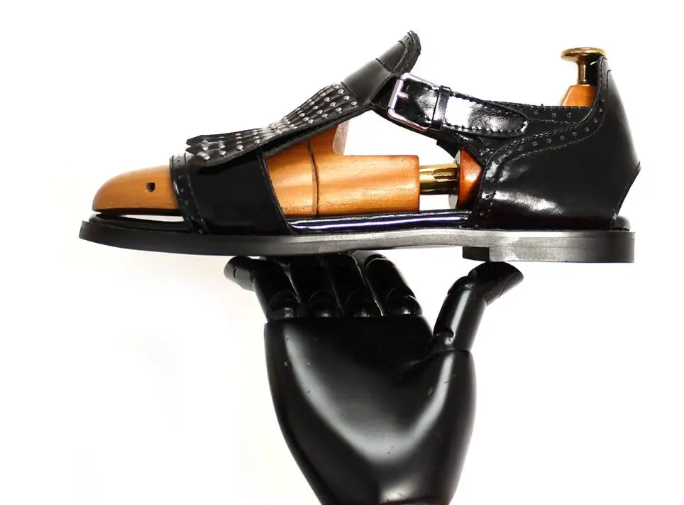 Сандалии мужские из натуральной кожи босоножки с заклепками бахромой и открытым