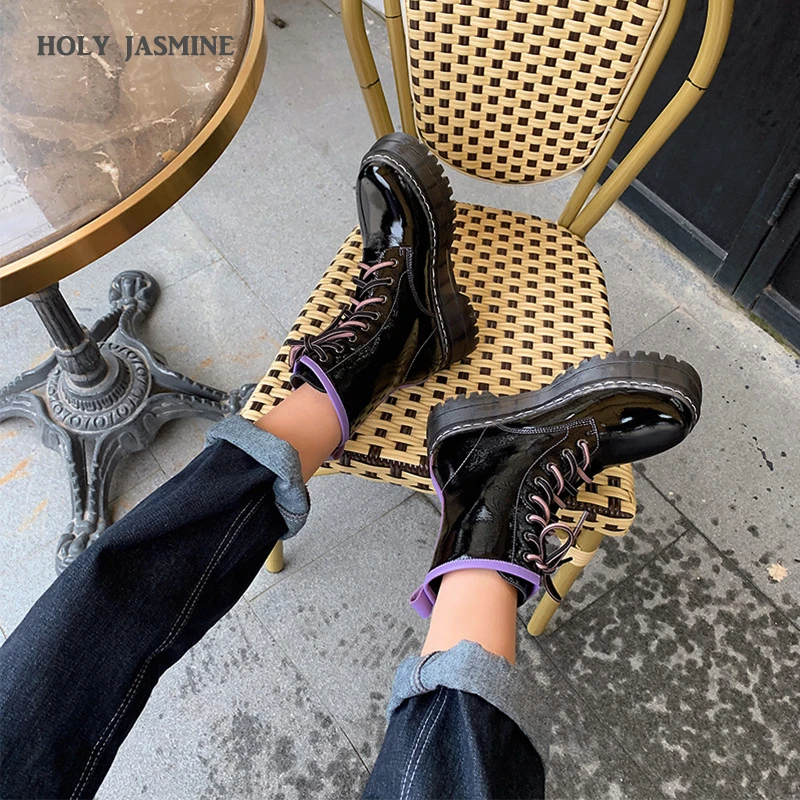 Ботильоны NORBERG из натуральной кожи лакированная воловья кожа на шнуровке средней