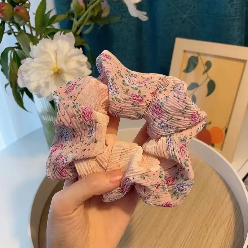 Резинка для волос женская шифоновая с цветами эластичная |
