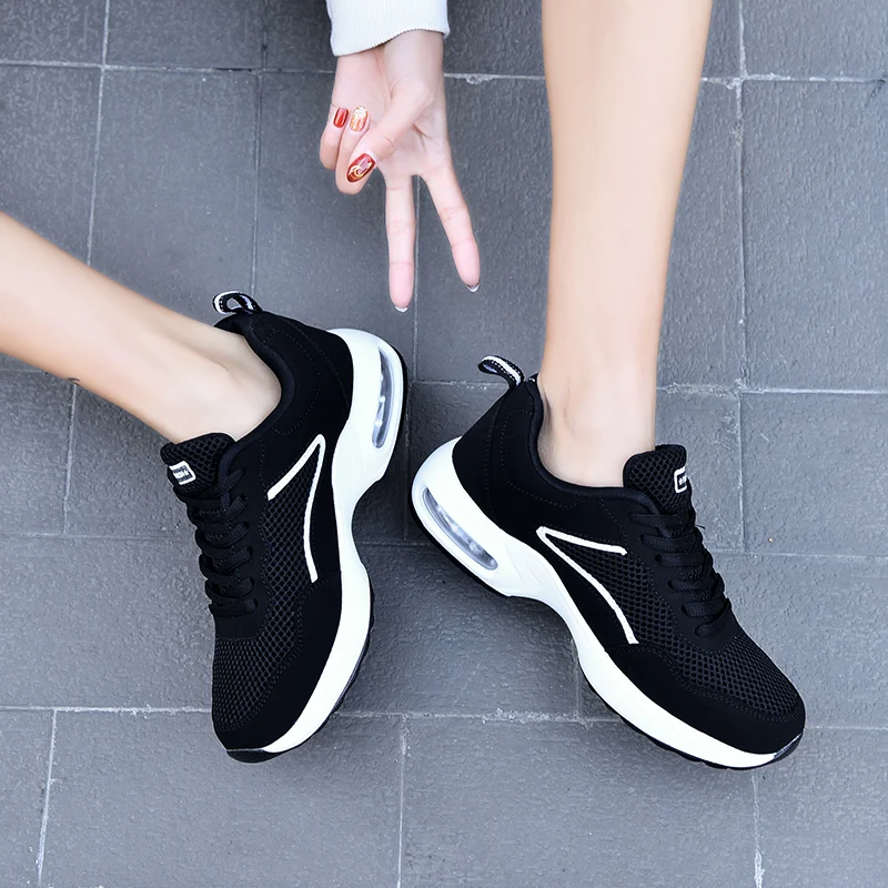 2021 New Summer Mesh Women's Vulcanize Shoes 42 Light Casual Women's Sneakers 41 Big Size Outdoor Walking Women's Flat Shoes