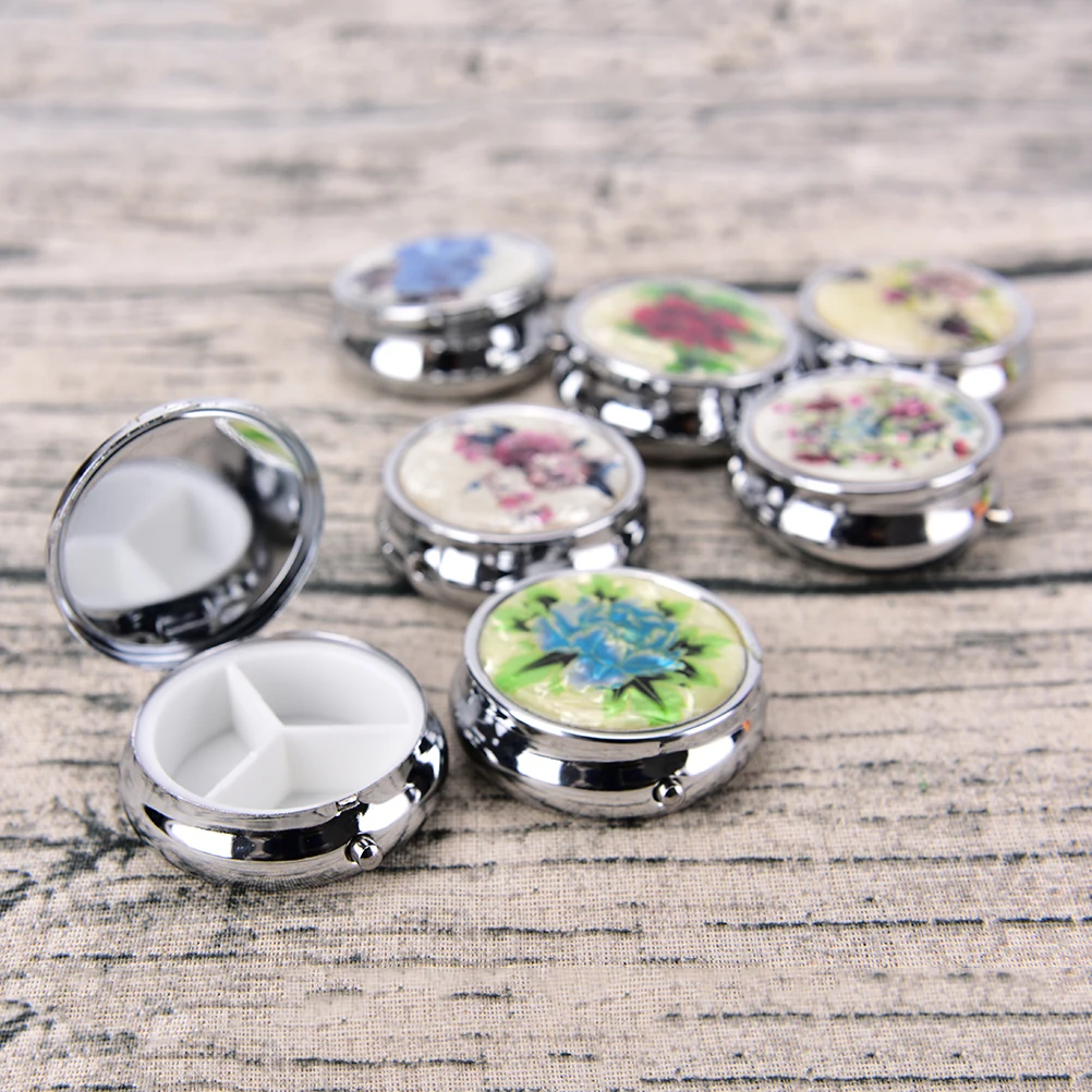 

Metal 1Pc Folding Pill Box Metal Pill Cutter Medicine Organizer Portable Makeup Storage Container Dia 5.2cm