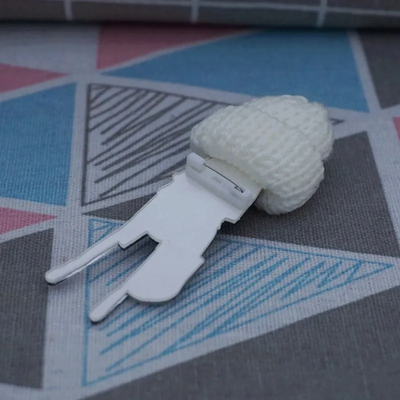 

Woman shell brooches icon for clothes plastic brooch acrylic badges on backpack Harajuku decoration