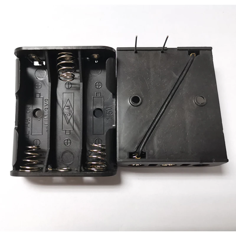 

MasterFire 400pcs/lot Plastic 3 x 1.5V AA Batteries Holder Case 4.5V AA Battery Storage Box Shell 3 Slots with Pins