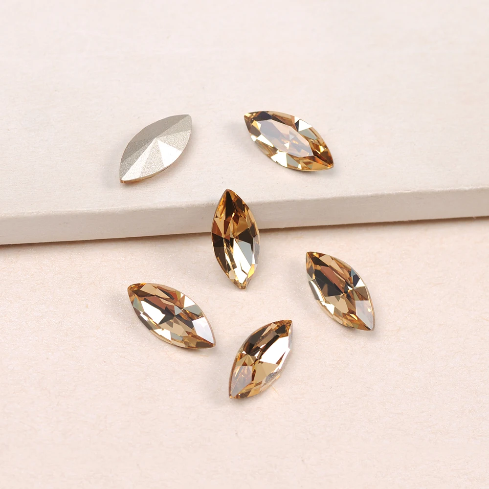 

Светильник цветной топаз 4200, украшение для одежды