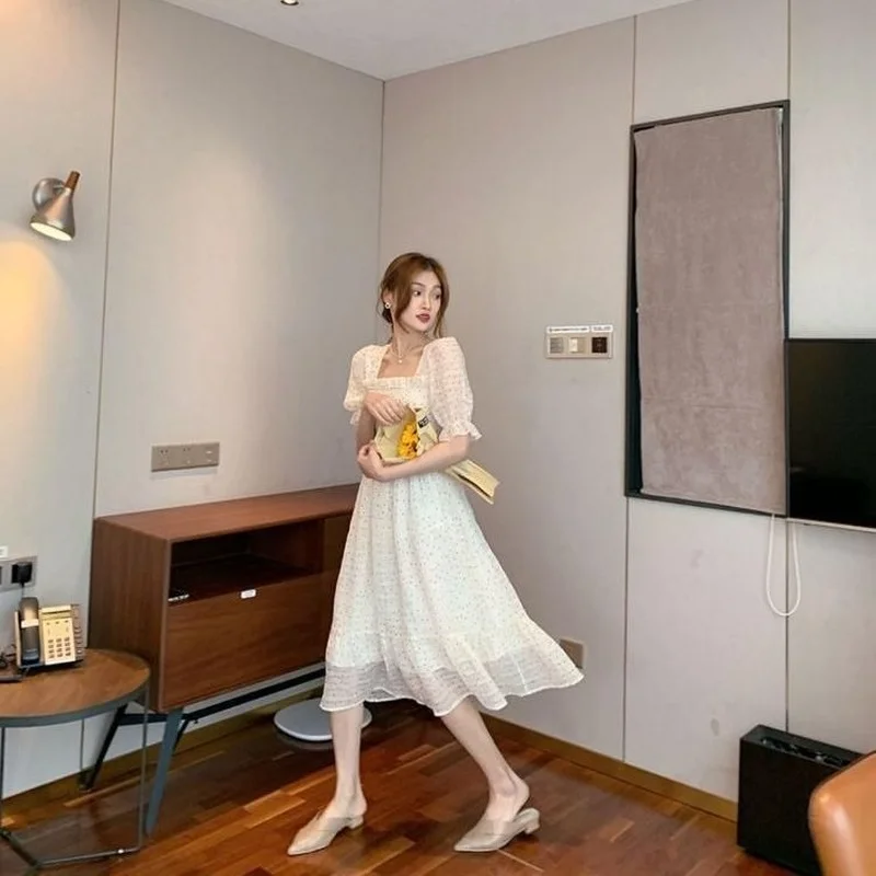 

2021 Summer Floral Design Sweet Dress Short Sleeve Chiffon Elegant Dress Korean Style Square Collar Party Dress for Female Dot