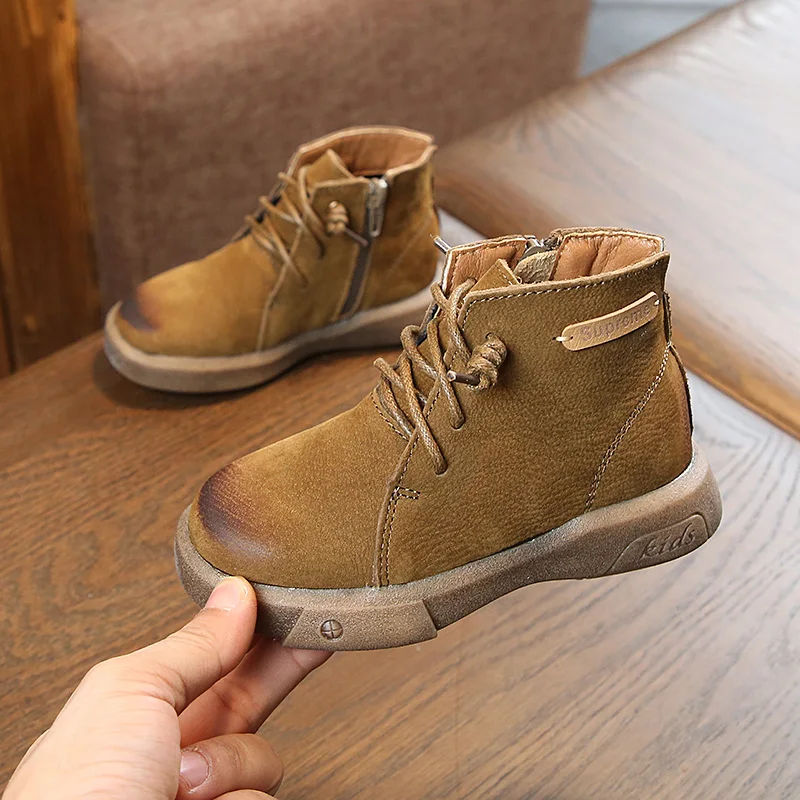 Детские осенние замшевые ботинки для маленьких девочек цвет черный коричневый